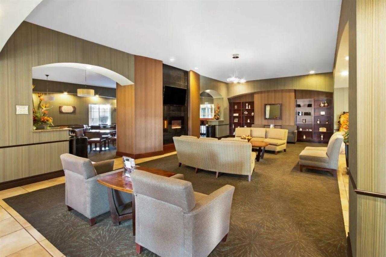 La Quinta Inn & Suites By Wyndham Albuquerque Midtown מראה חיצוני תמונה