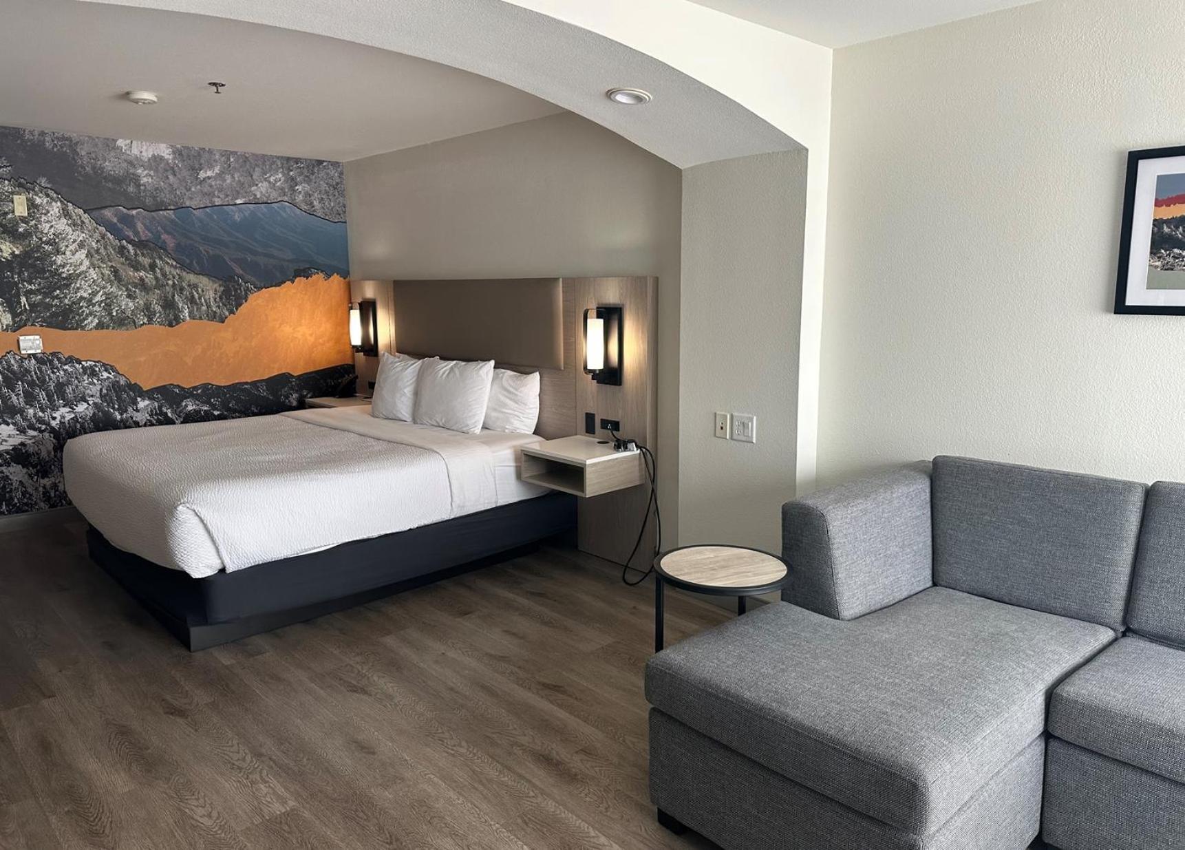 La Quinta Inn & Suites By Wyndham Albuquerque Midtown מראה חיצוני תמונה